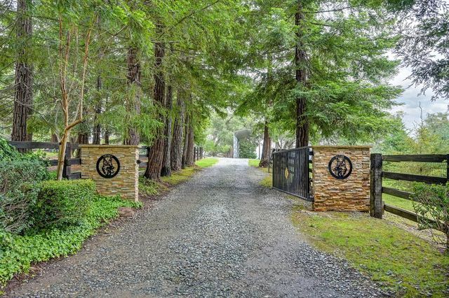 4760 E China Hill Rd, El Dorado, CA 95623