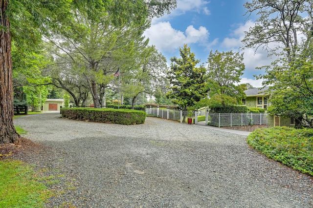 4760 E China Hill Rd, El Dorado, CA 95623