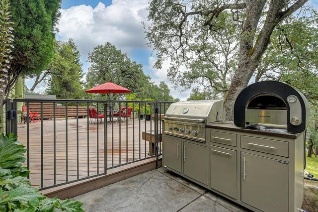 4760 E China Hill Rd, El Dorado, CA 95623