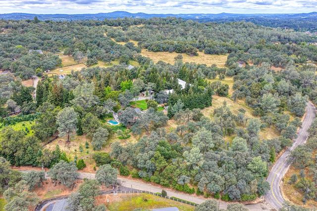 4760 E China Hill Rd, El Dorado, CA 95623