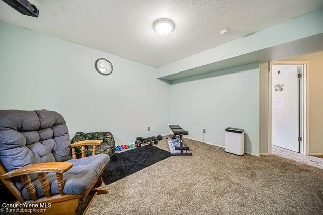 305 E 15th AVE, Post Falls, ID 83854