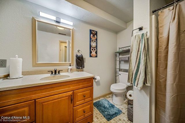 305 E 15th AVE, Post Falls, ID 83854