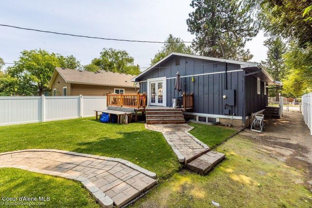 305 E 15th AVE, Post Falls, ID 83854