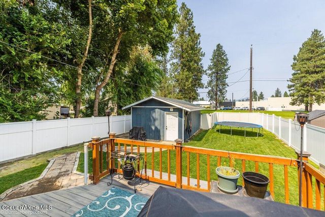 305 E 15th AVE, Post Falls, ID 83854