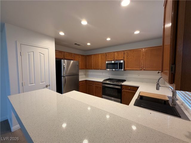 1825 Sierra Oaks Lane, Las Vegas, NV 89134