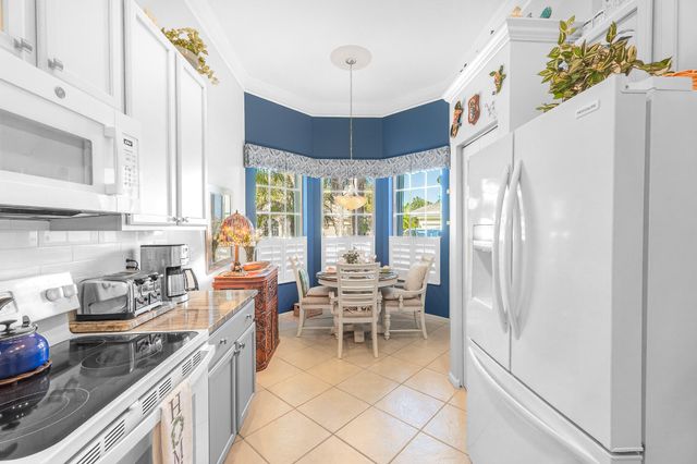 3785 NW Deer Oak Drive, Jensen Beach, FL 34957