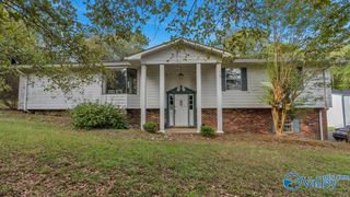 122 County Road 985, Fort Payne, AL 35968