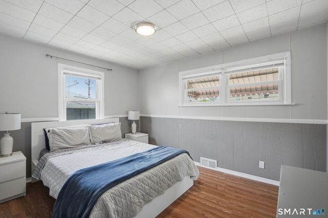 736 Congress Avenue, Waterbury, CT 06708