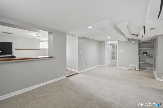 736 Congress Avenue, Waterbury, CT 06708