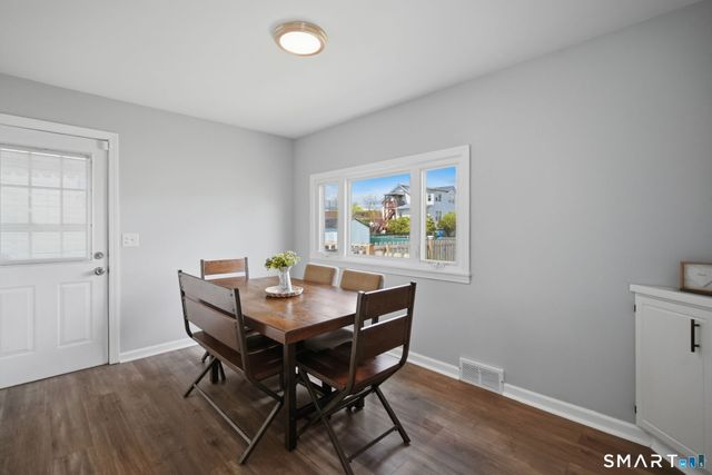 736 Congress Avenue, Waterbury, CT 06708