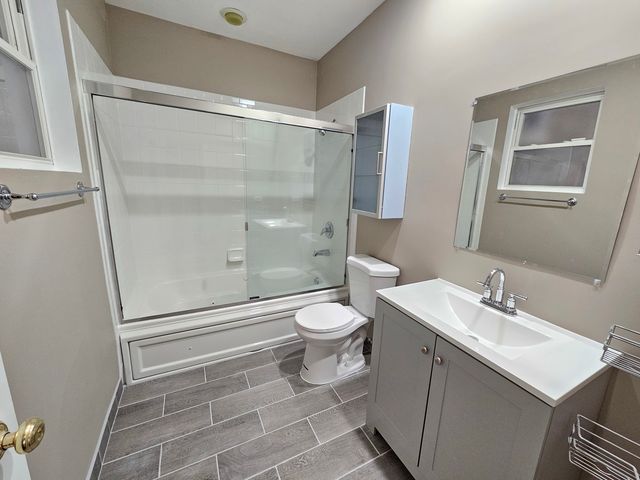 1069 N Marshfield Avenue 2, Chicago, IL 60622