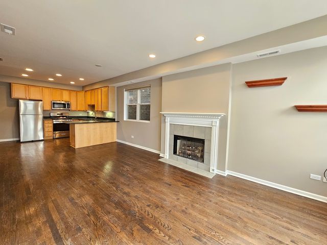 1069 N Marshfield Avenue 2, Chicago, IL 60622