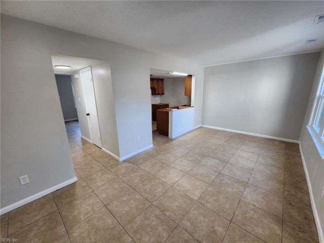 4025 Sloop TRL, Chesapeake, VA 23321