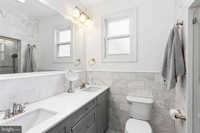 869 N 27TH ST, Philadelphia, PA 19130