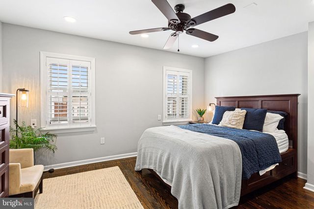 869 N 27TH ST, Philadelphia, PA 19130