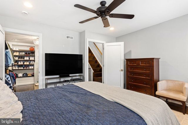 869 N 27TH ST, Philadelphia, PA 19130