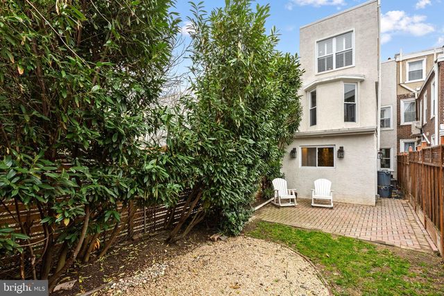 869 N 27TH ST, Philadelphia, PA 19130