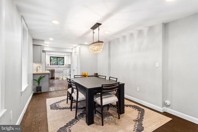 869 N 27TH ST, Philadelphia, PA 19130