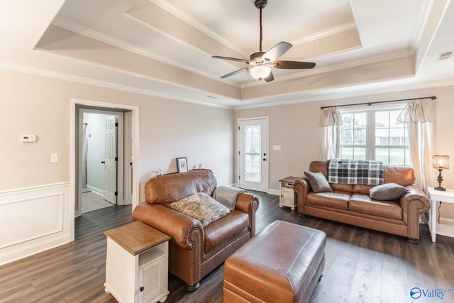 8124 Simpson Point Road, Grant, AL 35747