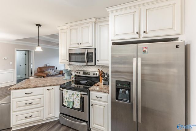 8124 Simpson Point Road, Grant, AL 35747