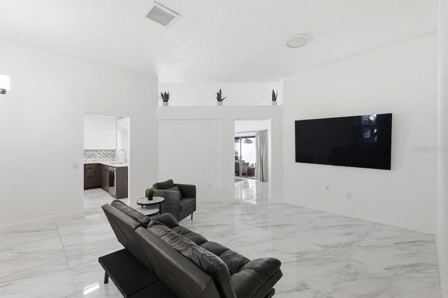 4030 WATERCOVE DRIVE, Riverview, FL 33578