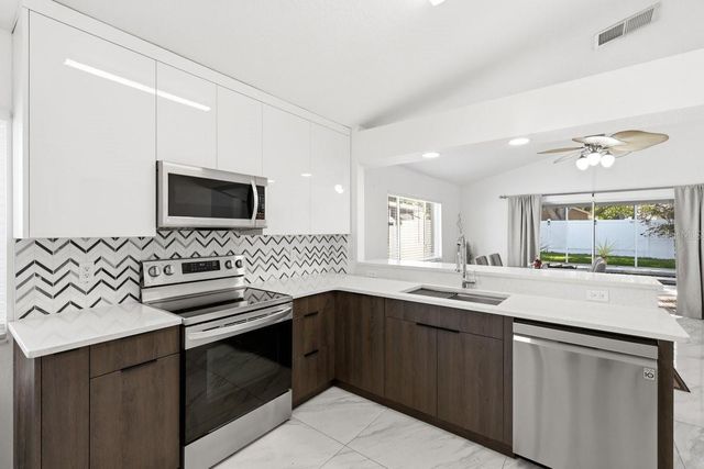 4030 WATERCOVE DRIVE, Riverview, FL 33578