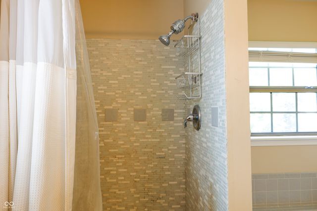 3133 Woodlane Court, Indianapolis, IN 46268