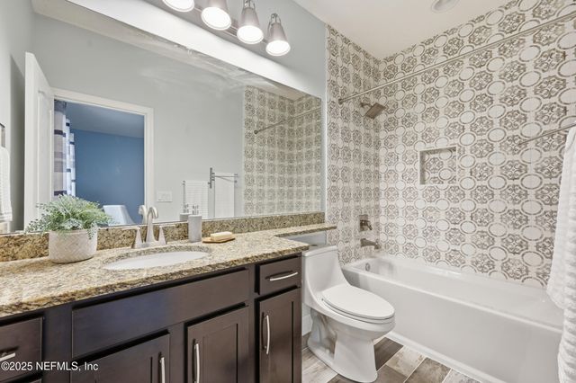 4381 ELLIPSE Drive, Jacksonville, FL 32246