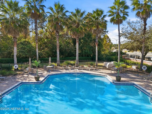 4381 ELLIPSE Drive, Jacksonville, FL 32246