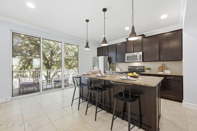 4381 ELLIPSE Drive, Jacksonville, FL 32246