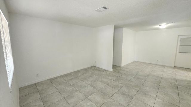 1079 N GERTRUDE COURT, Daytona Beach, FL 32117