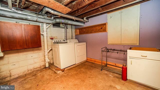 675 S RIDGE RD, Denver, PA 17517