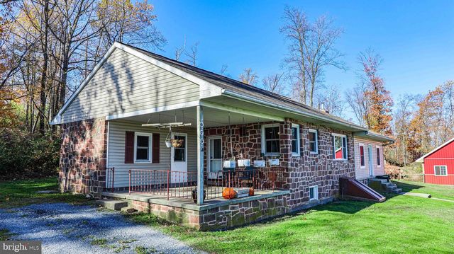 675 S RIDGE RD, Denver, PA 17517