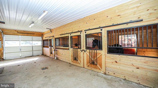 675 S RIDGE RD, Denver, PA 17517