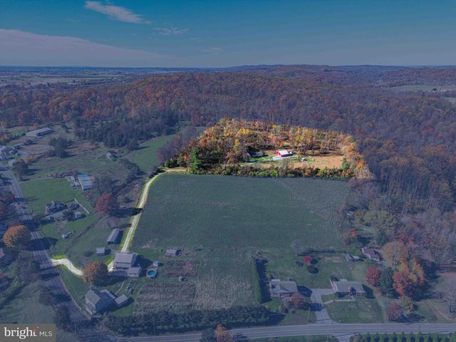 675 S RIDGE RD, Denver, PA 17517