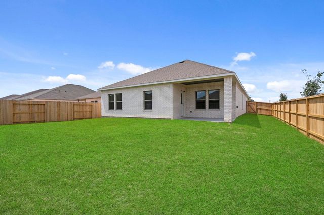 1950 Stargazer Lane, Angleton, TX 77515
