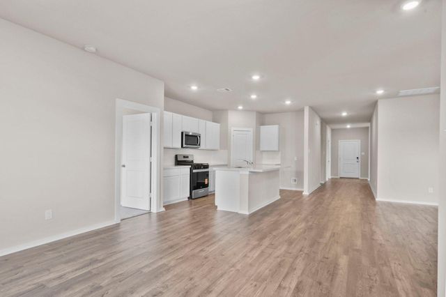 1950 Stargazer Lane, Angleton, TX 77515