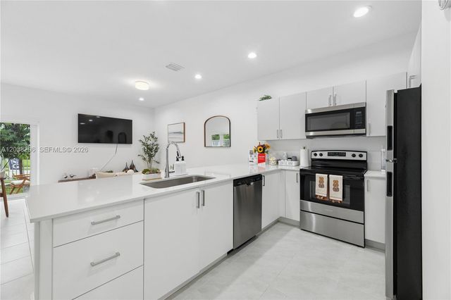 635 NW 30 terrace, Pompano Beach, FL 33069