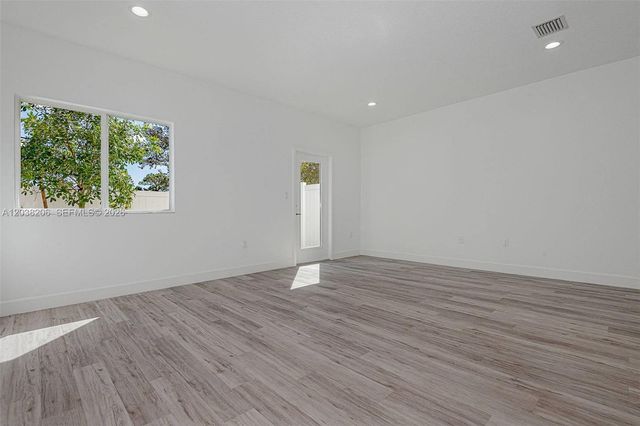 635 NW 30 terrace, Pompano Beach, FL 33069