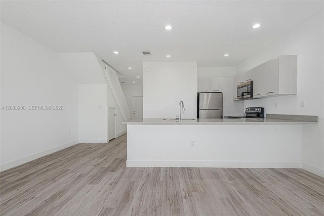 635 NW 30 terrace, Pompano Beach, FL 33069
