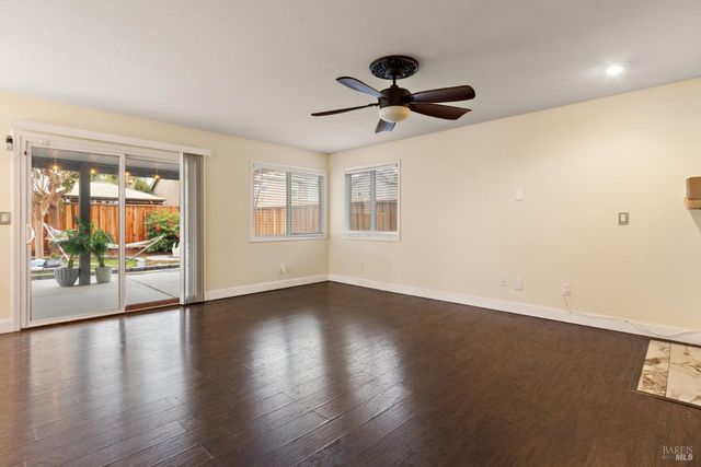 1783 Keesler Cir, Suisun City, CA 94585