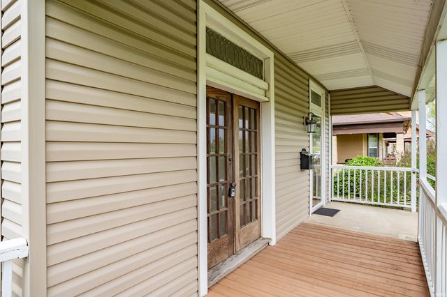 1007 Edgewater Ave, Fort Wayne, IN 46805