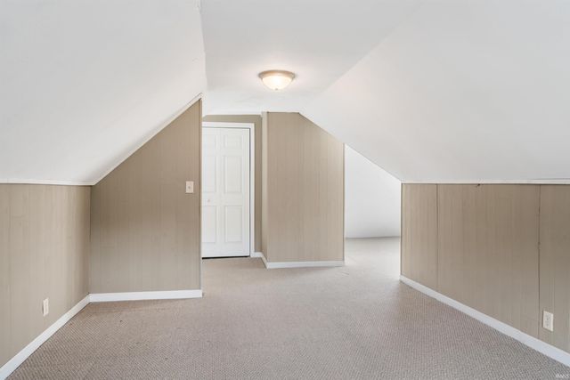 1007 Edgewater Ave, Fort Wayne, IN 46805