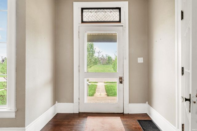 1007 Edgewater Ave, Fort Wayne, IN 46805