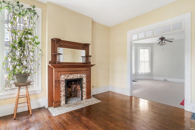 1007 Edgewater Ave, Fort Wayne, IN 46805