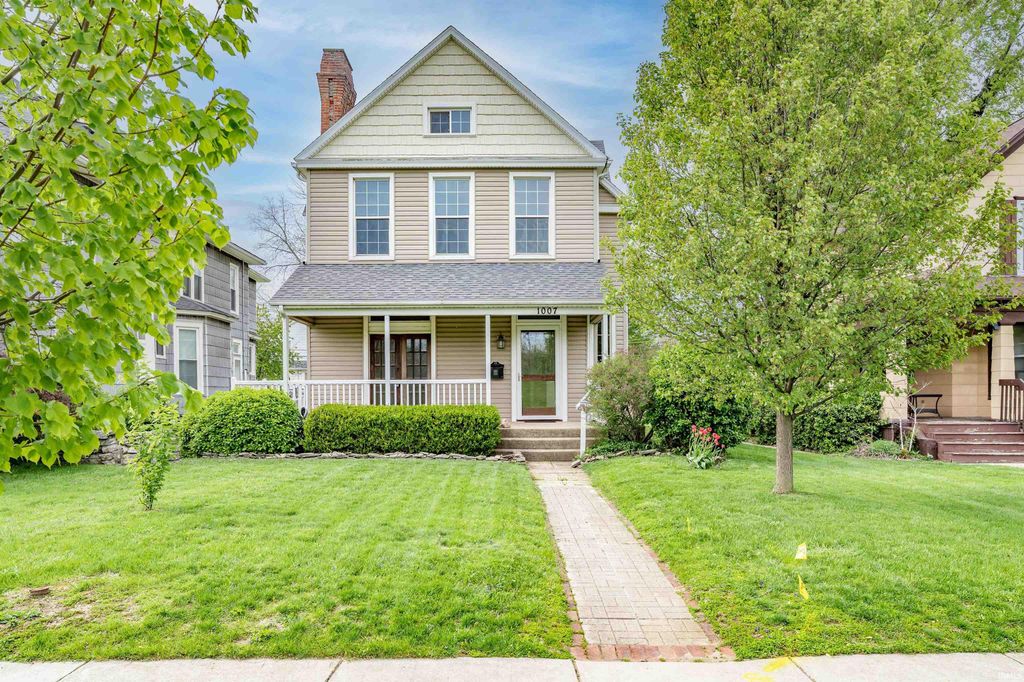 1007 Edgewater Ave, Fort Wayne, IN 46805
