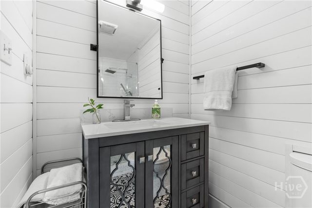 108 W Duffy Lane, Savannah, GA 31401