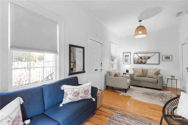 108 W Duffy Lane, Savannah, GA 31401