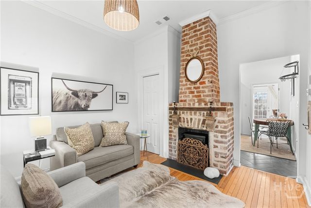 108 W Duffy Lane, Savannah, GA 31401