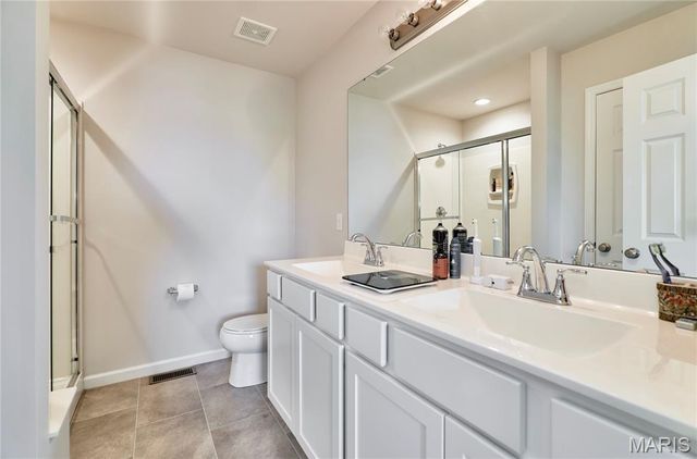 631 Grand Teton Drive, Troy, MO 63379